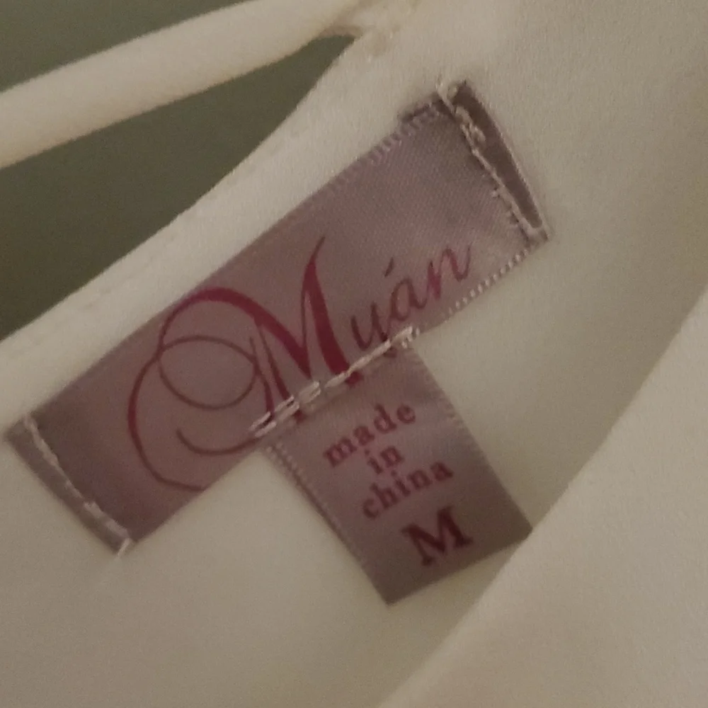 Muan White Tank | Size M - Picture 5 of 8